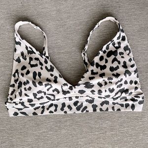 Aerie Triangle Bikini Top | Size: Medium | Black and White Leopard Animal Print